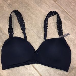 NEW Aerie navy bra